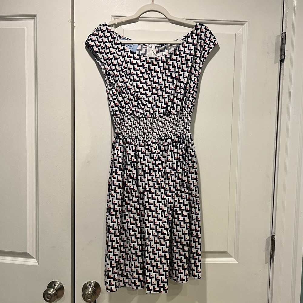 Prada knee-length dress, size 44 (us 8)